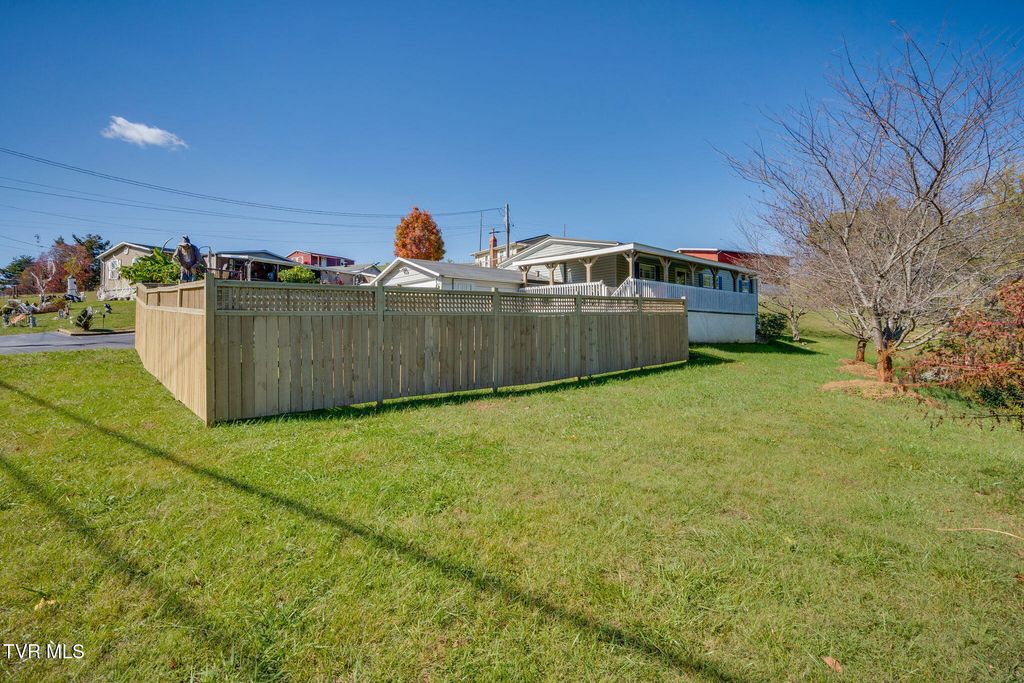 Photo of 4592 Cherokee Road, Jonesborough, TN 37659 (MLS # 9992658)