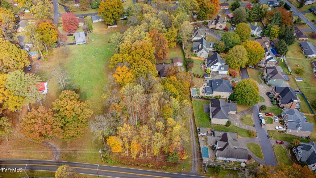 Photo of 557 Lebanon Road, Kingsport, TN 37663 (MLS # 9988016)