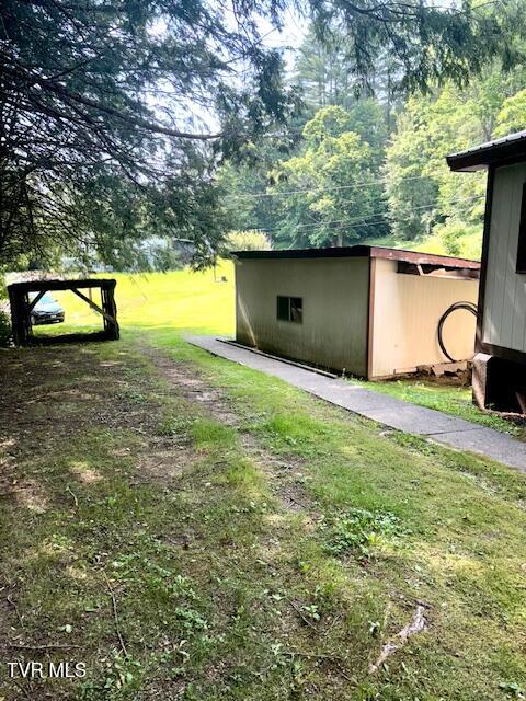 11616 Alfred Cox Road, Pound, Virginia image 3