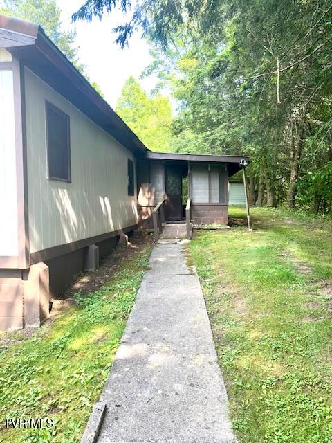 11616 Alfred Cox Road, Pound, Virginia image 2