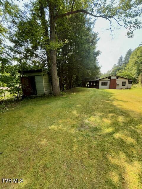 11616 Alfred Cox Road, Pound, Virginia image 8