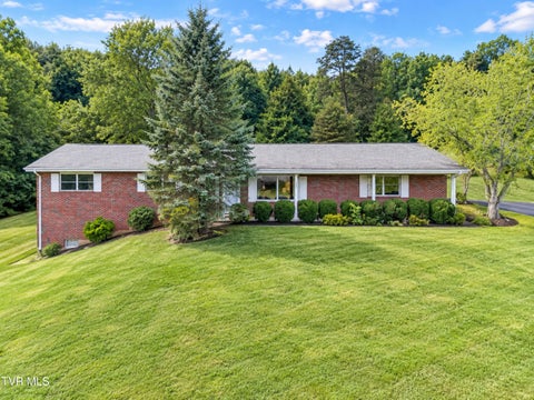 Photo of 701 Pine Ridge Road, Johnson City, TN 37601 (MLS # 10000858)