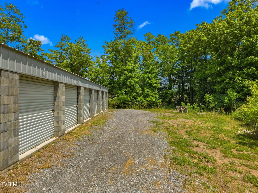 Photo of 7421 Highway 11 W, Rogersville, TN 37857 (MLS # 9995470)