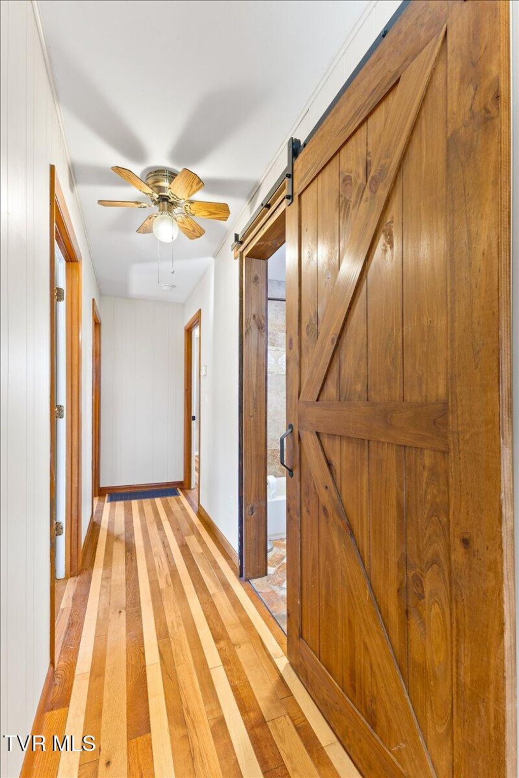 Photo of 1122 Highway 107, Jonesborough, TN 37659 (MLS # 9992707)