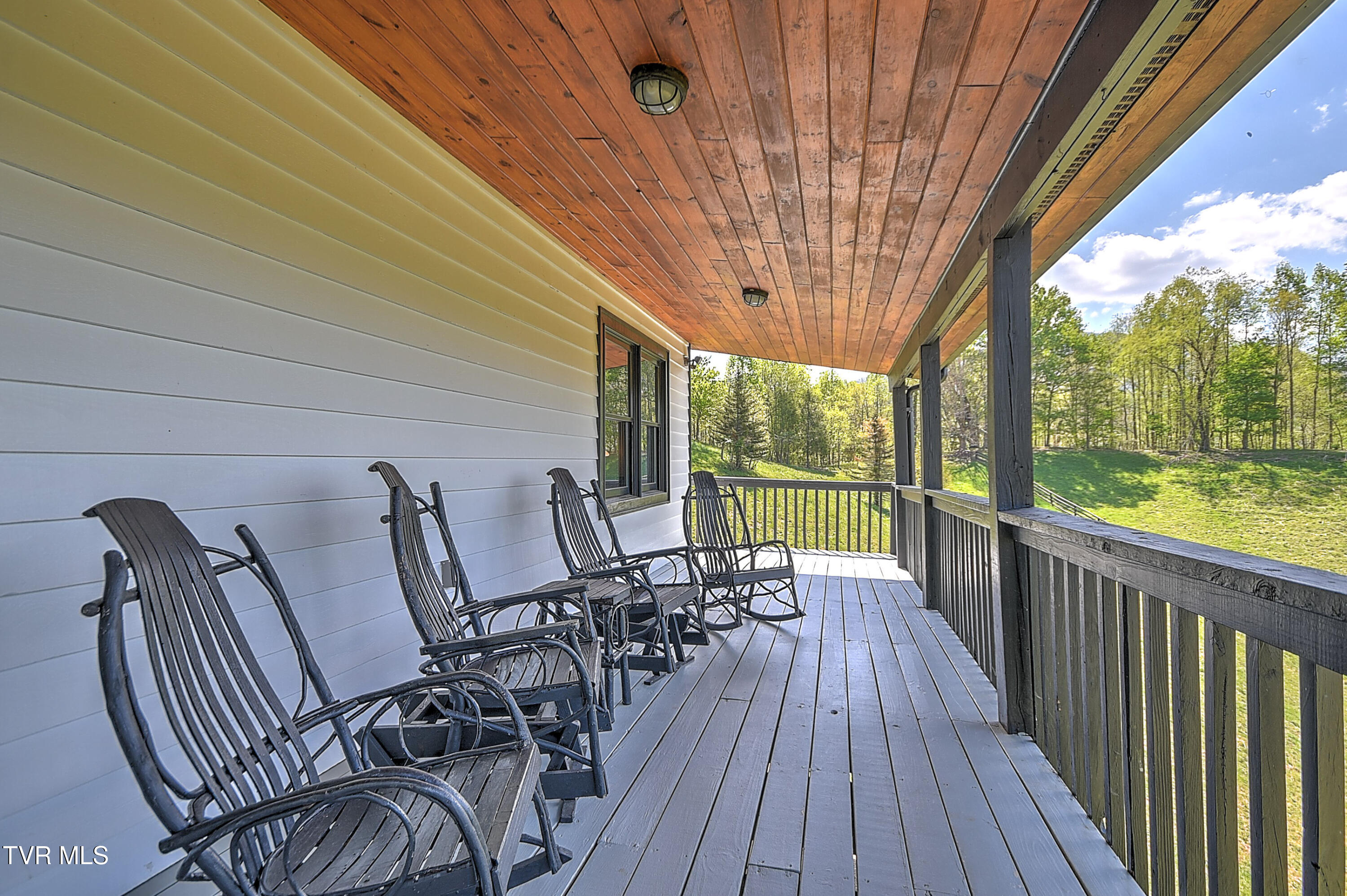 146 Bear Cage Road