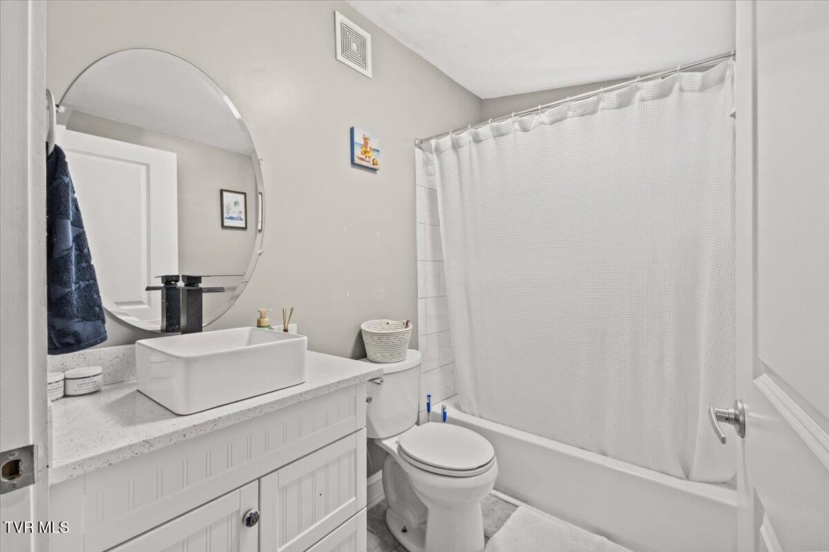 131 Greenlee Road, Johnson City, Tennessee image 17