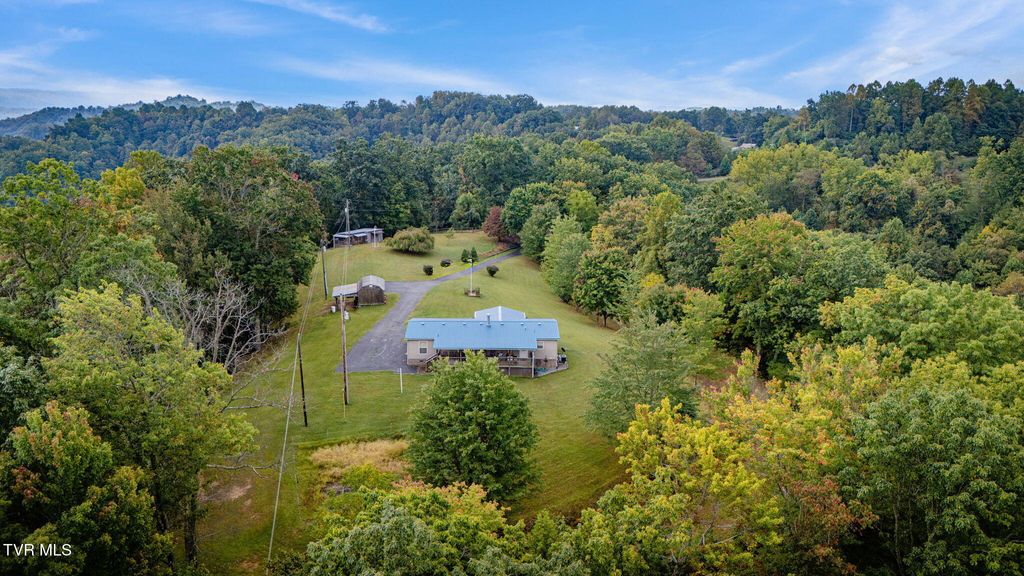 Photo of 392 Elbert Ramsey Road, Clinchco, VA 24226 (MLS # 9986186)