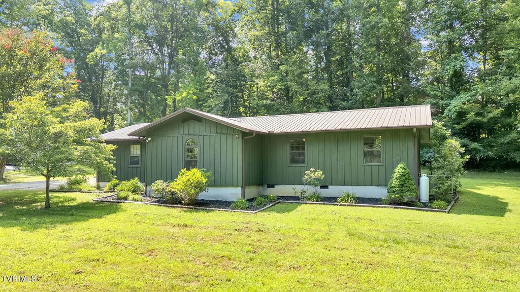 Photo of 2875 Mcmahan Sawmill Road, Sevierville, TN 37862 (MLS # 9983506)