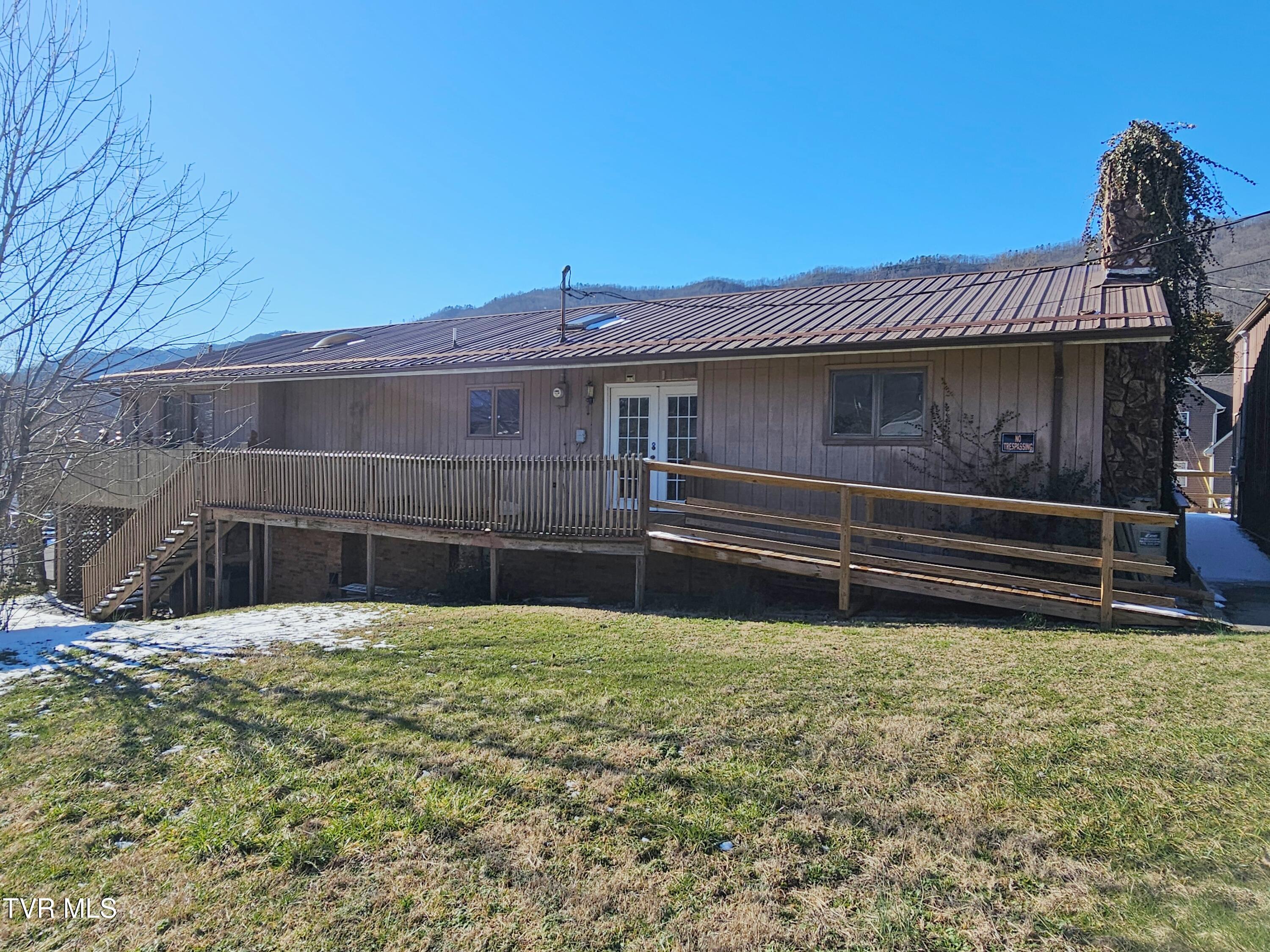 316 Shawnee Avenue, Big Stone Gap, Virginia image 6