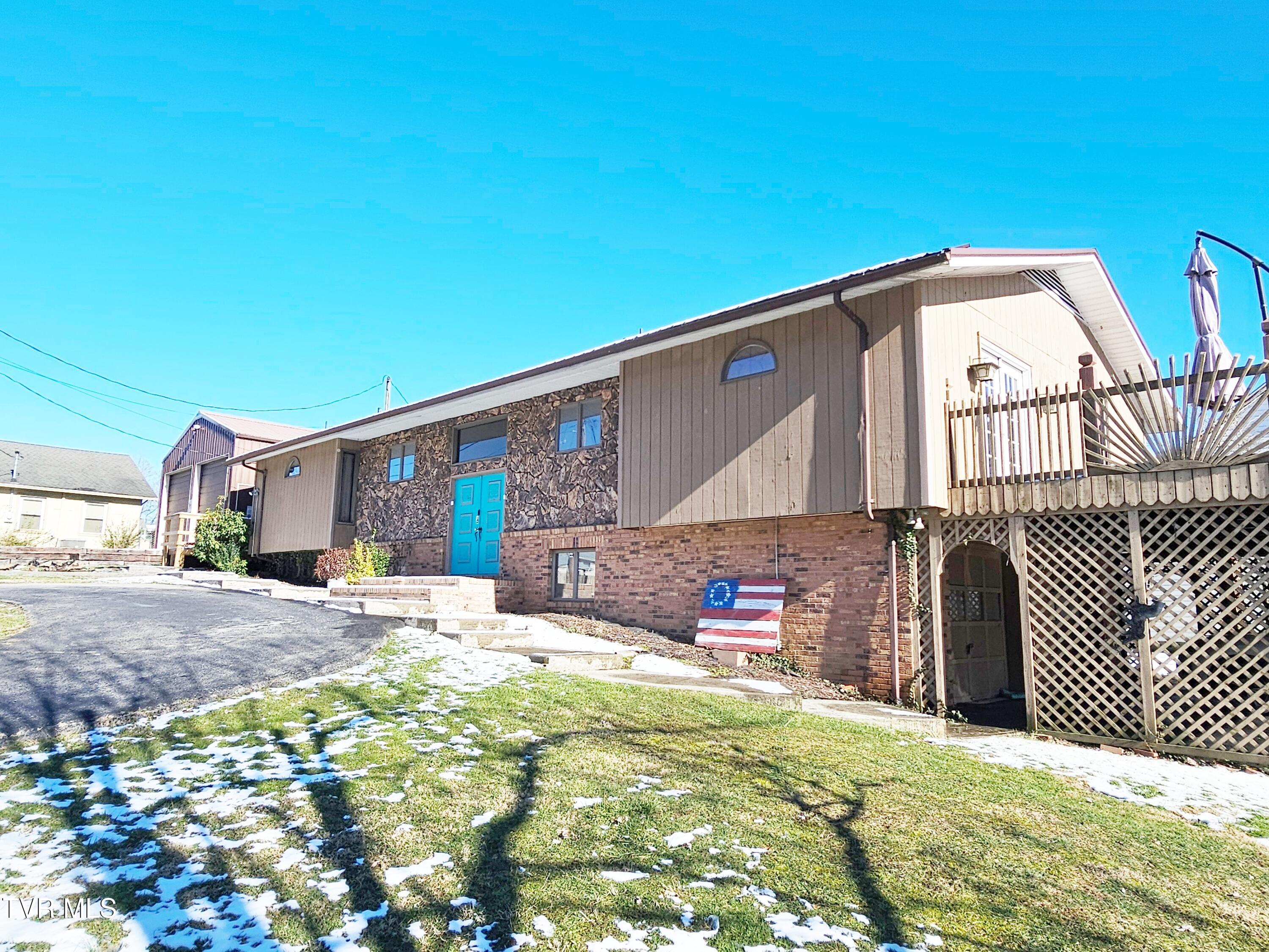 316 Shawnee Avenue, Big Stone Gap, Virginia image 2