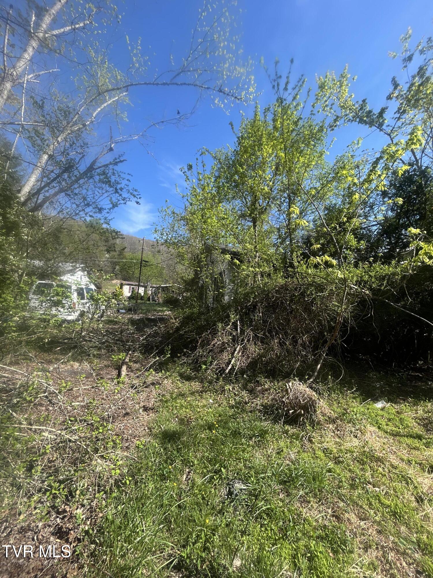 807 Cleghorn Valley Road