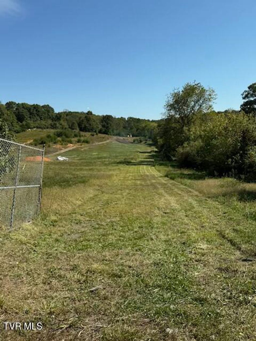 Photo of Tbd Buncombe Road, Blountville, TN 37617 (MLS # 9989016)