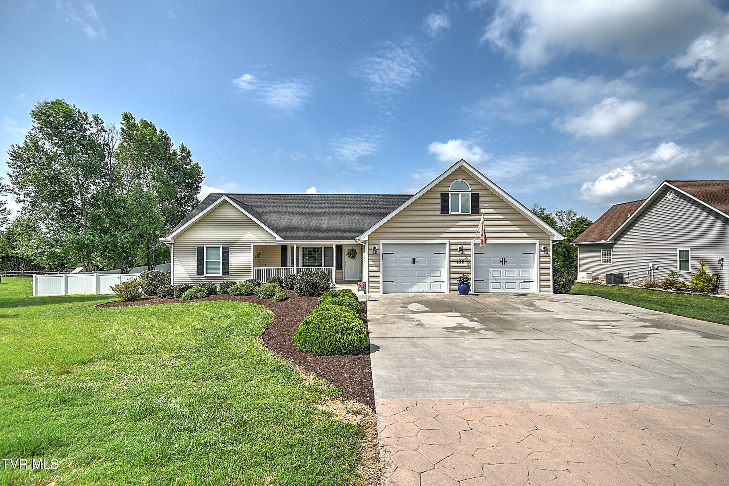 152 Grace Drive, Greeneville, Tennessee image 2