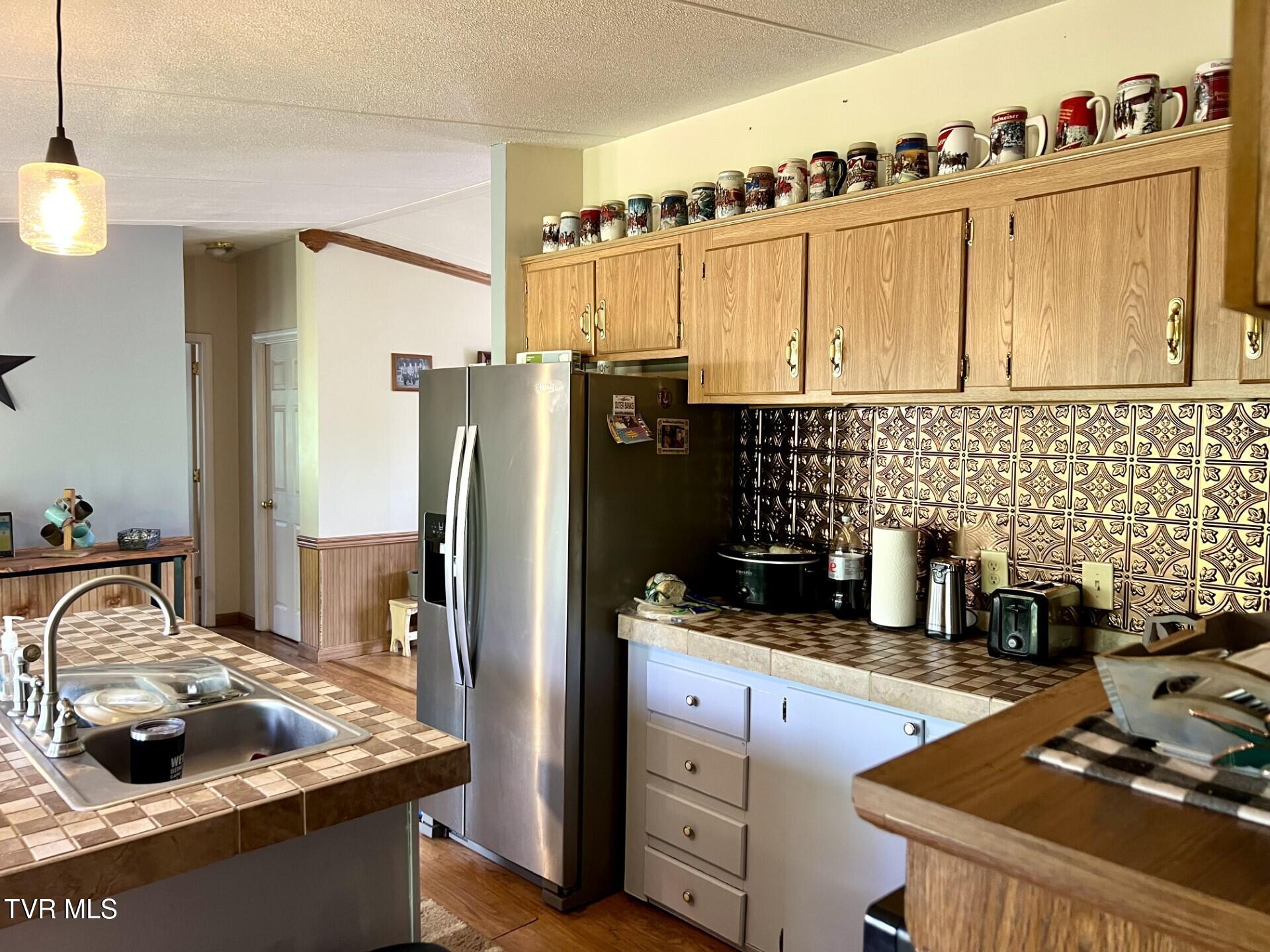 175 Banner Circle, Falls Mills, Virginia image 17