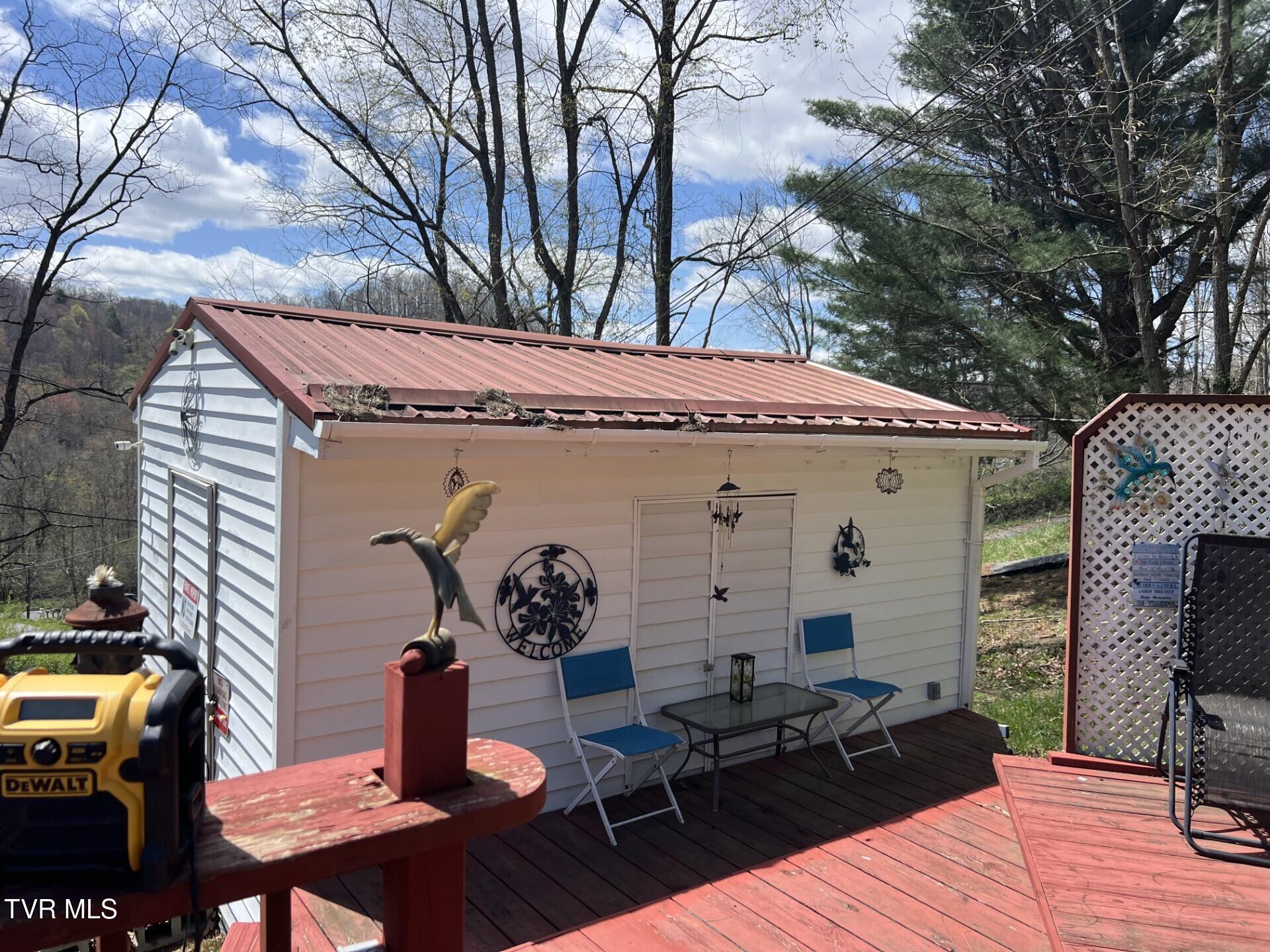 175 Banner Circle, Falls Mills, Virginia image 11