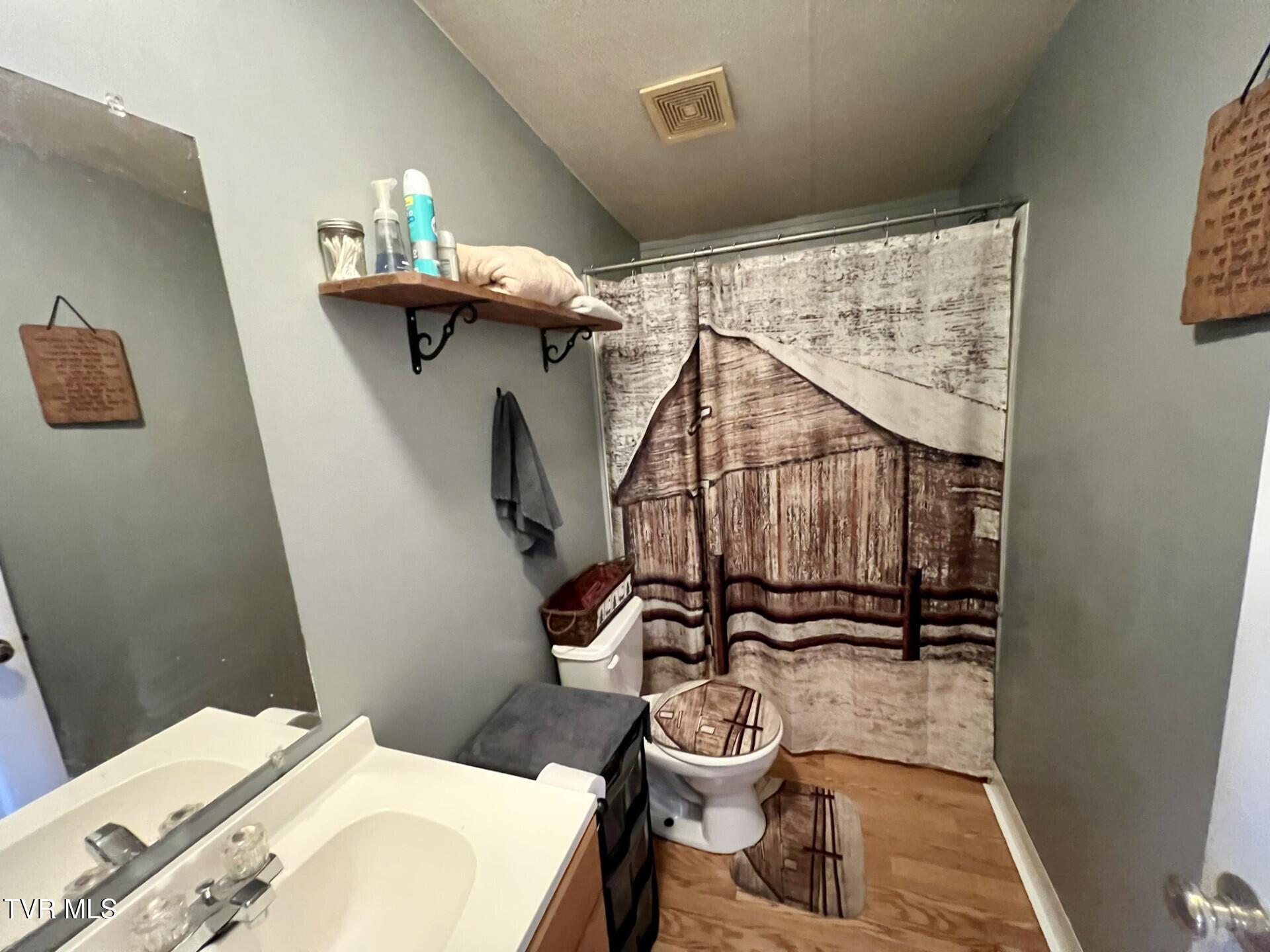 175 Banner Circle, Falls Mills, Virginia image 38