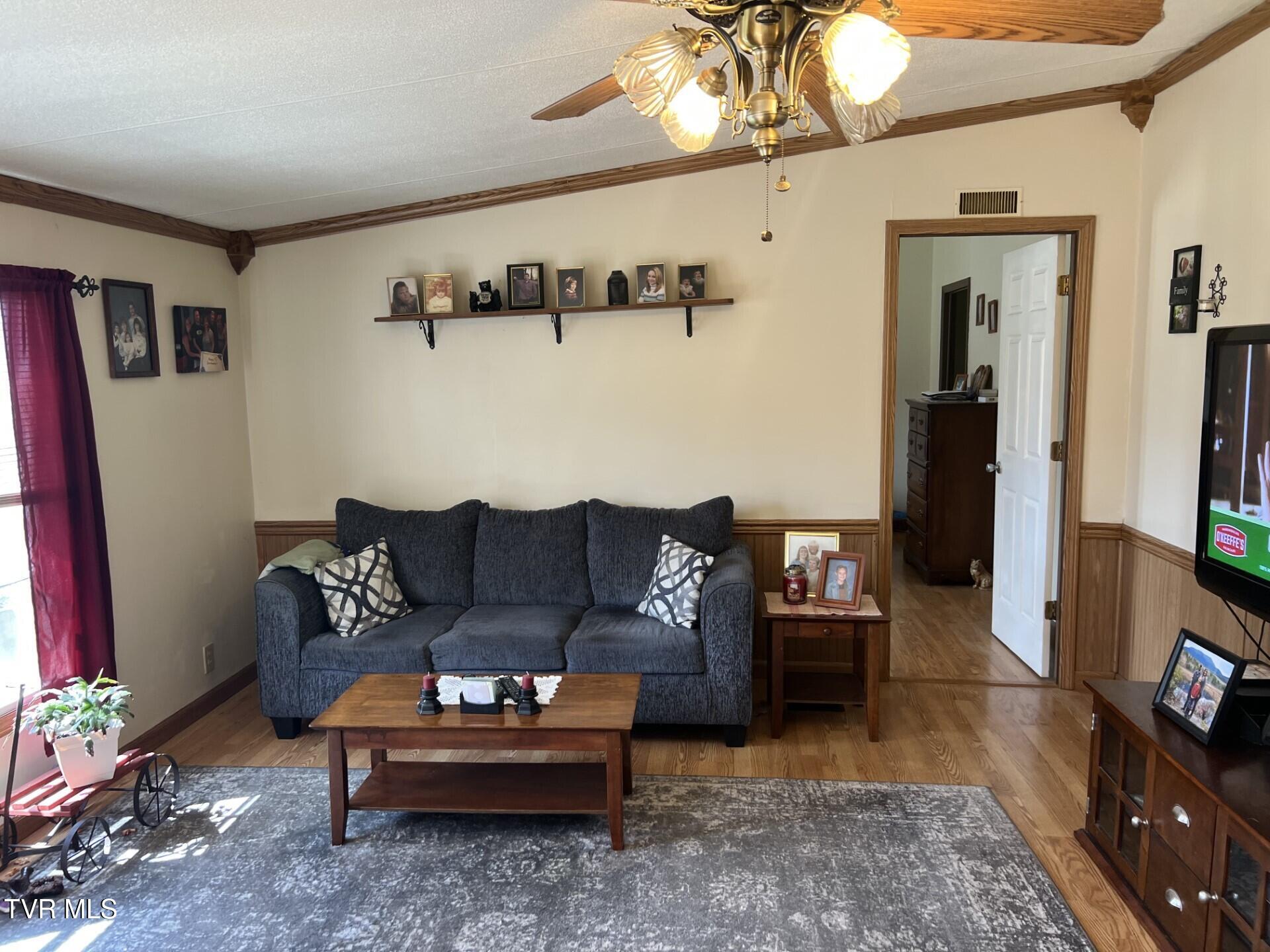 175 Banner Circle, Falls Mills, Virginia image 23
