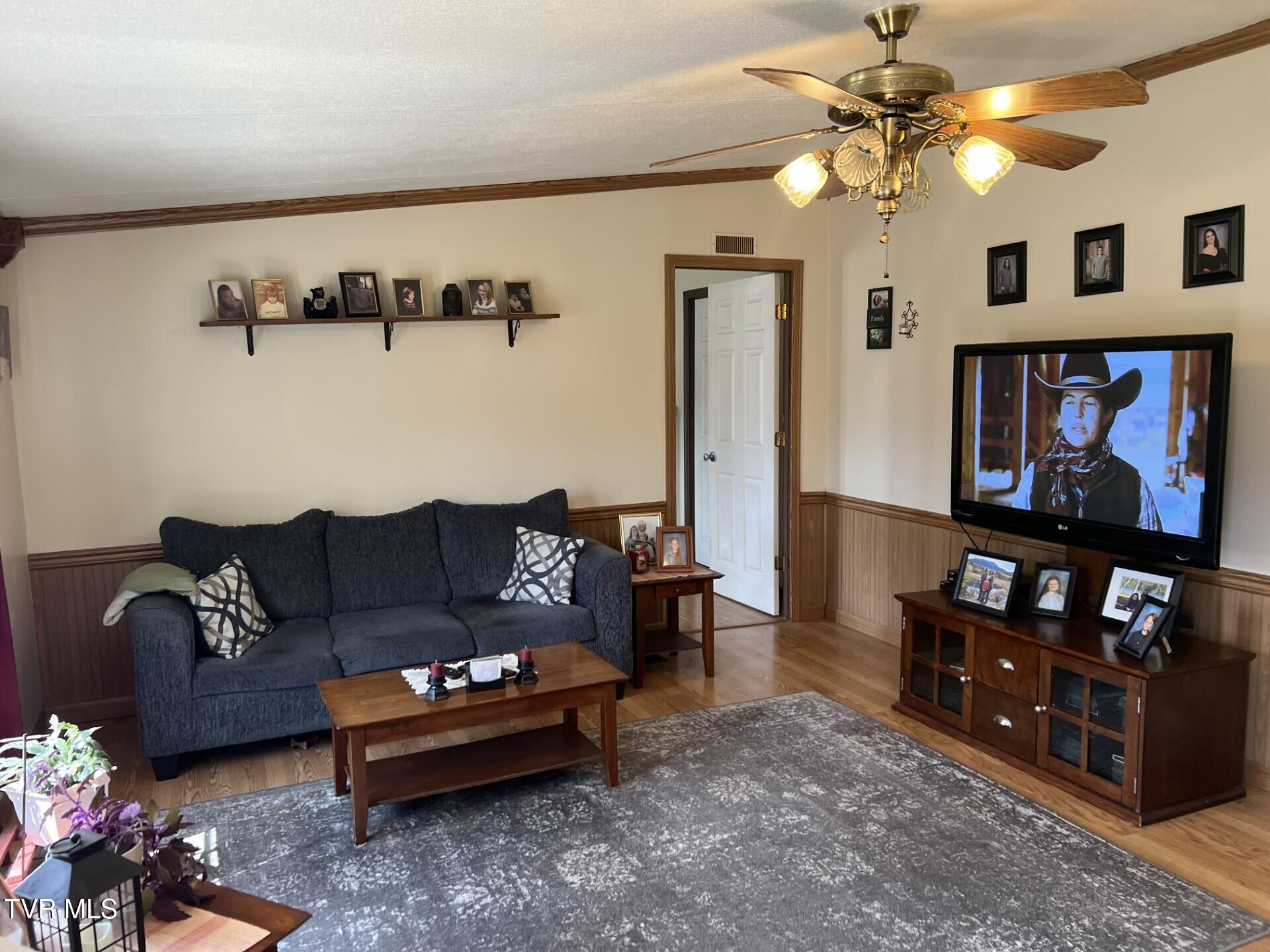 175 Banner Circle, Falls Mills, Virginia image 24