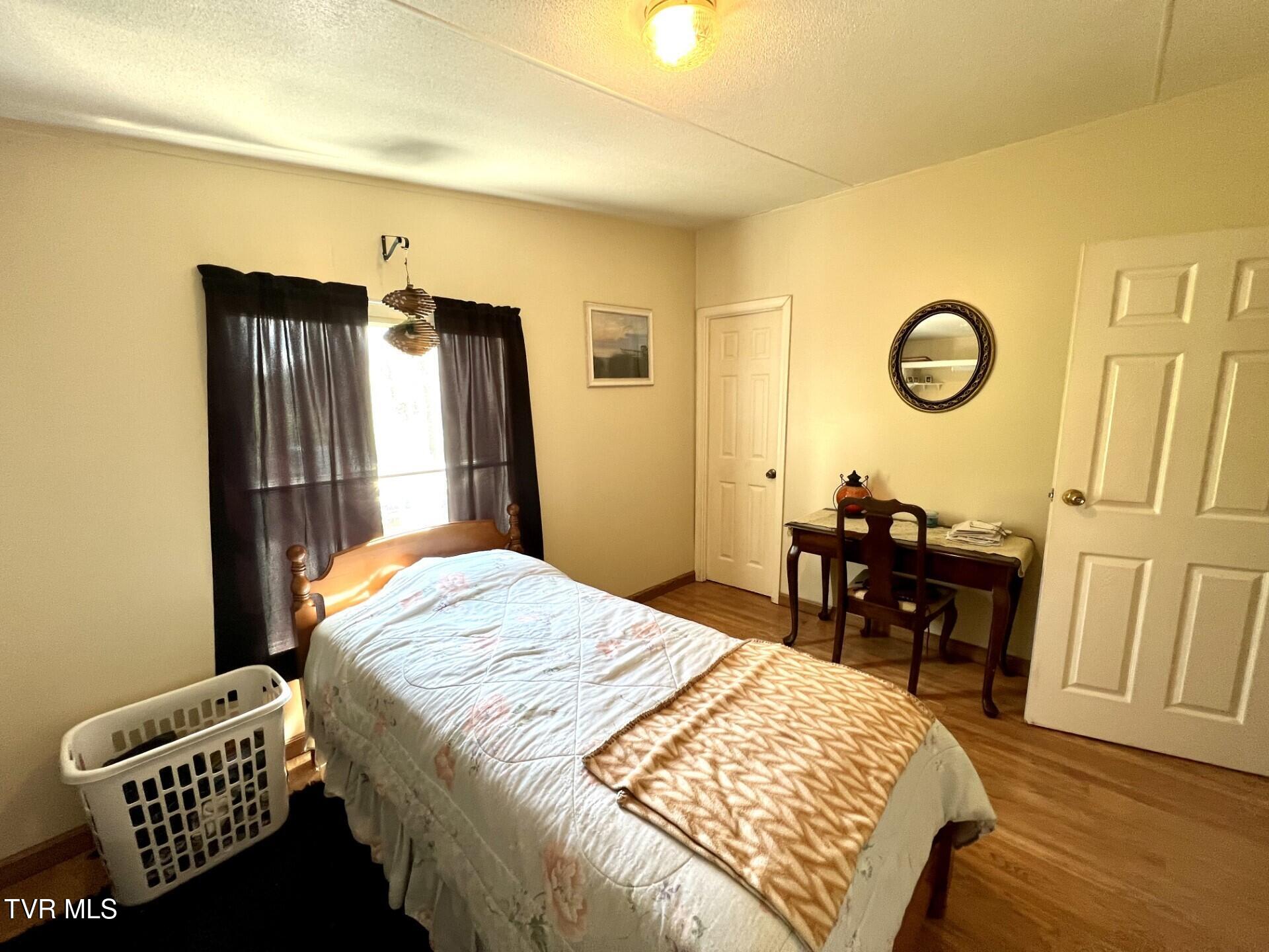 175 Banner Circle, Falls Mills, Virginia image 34