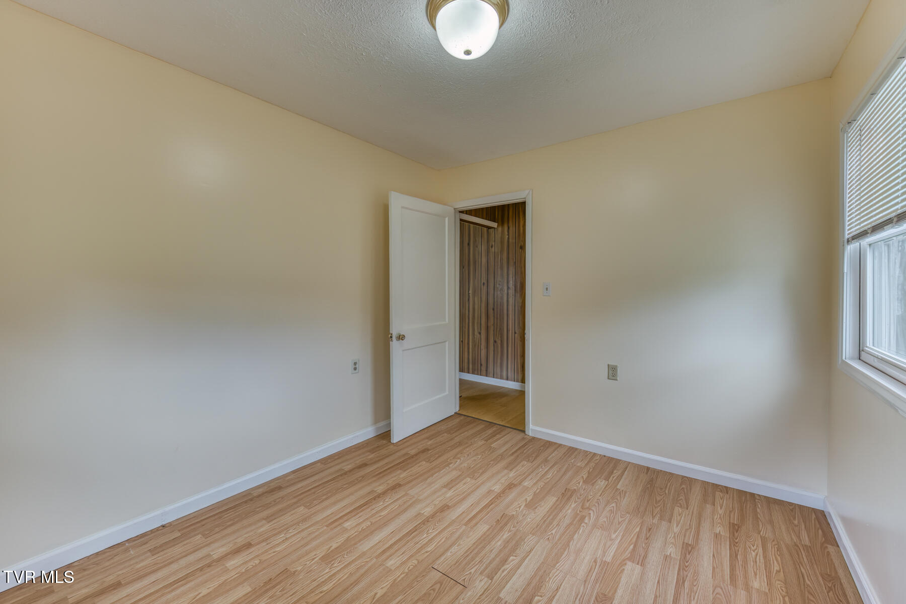 110 Hemlock Lane, Bristol, Tennessee image 15
