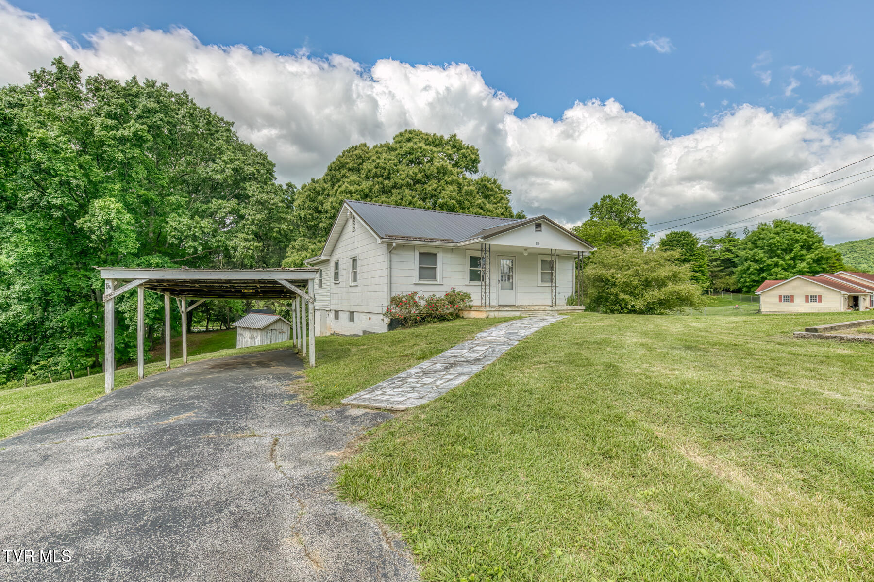 110 Hemlock Lane, Bristol, Tennessee image 24