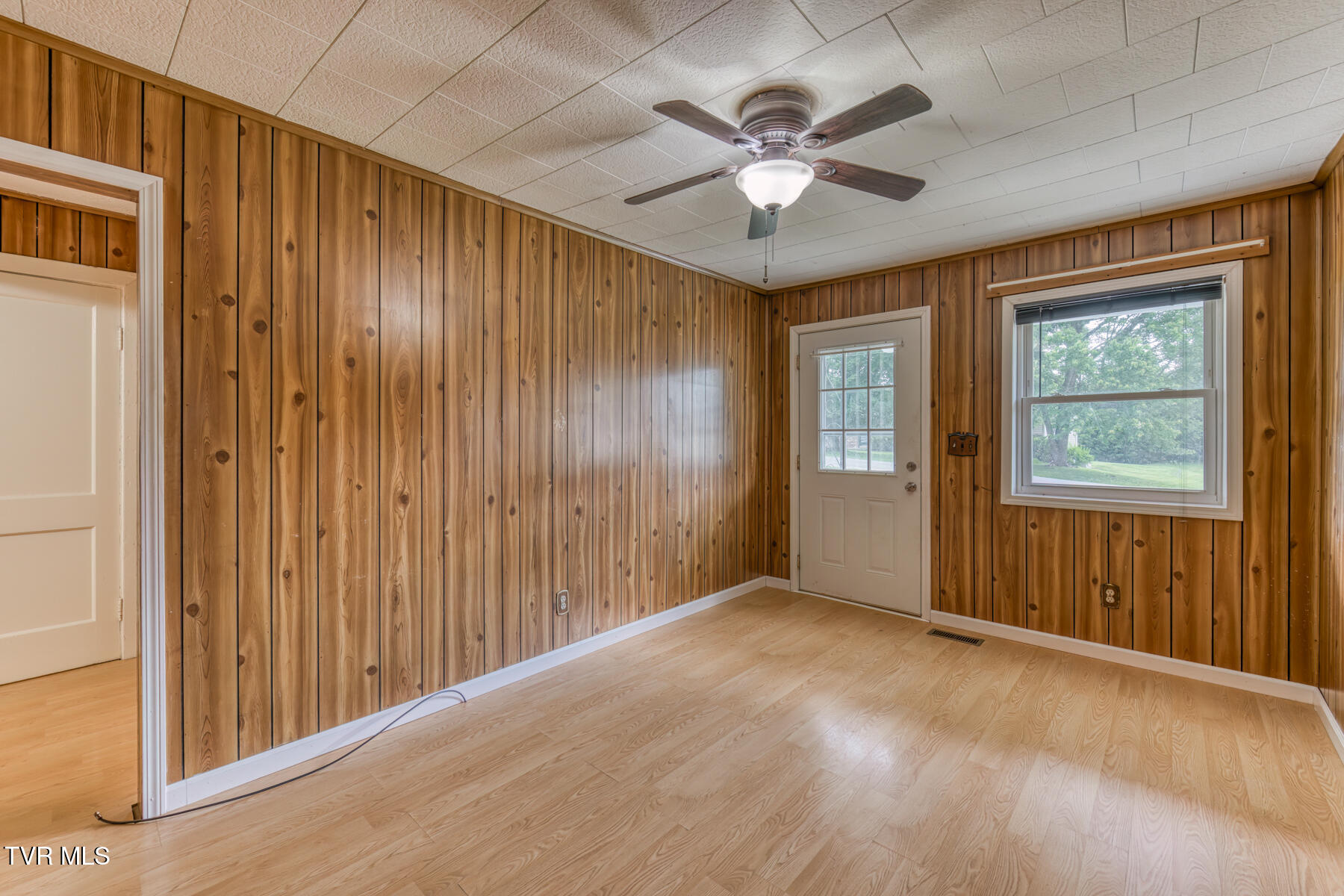 110 Hemlock Lane, Bristol, Tennessee image 10