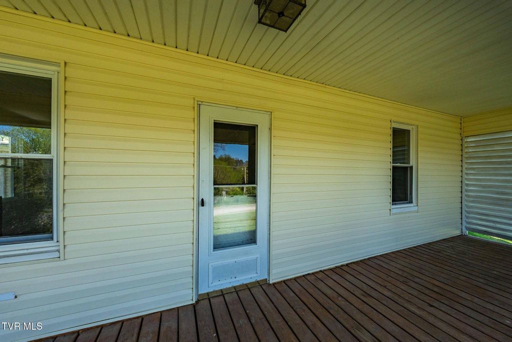 Photo of 596 Leesburg Road, Jonesborough, TN 37659 (MLS # 9993802)