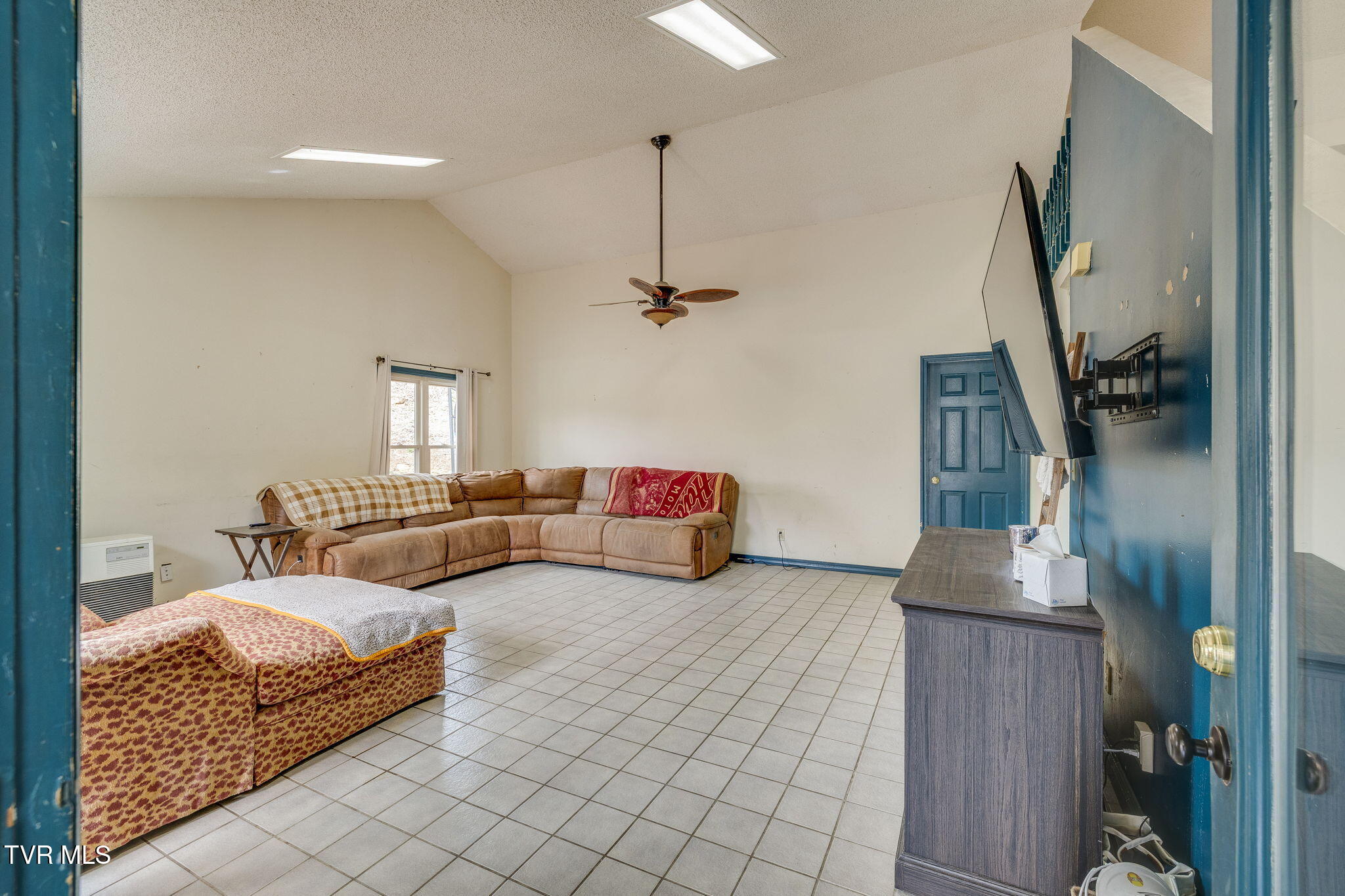 335 Shell Creek Road, Roan Mountain, Tennessee image 9