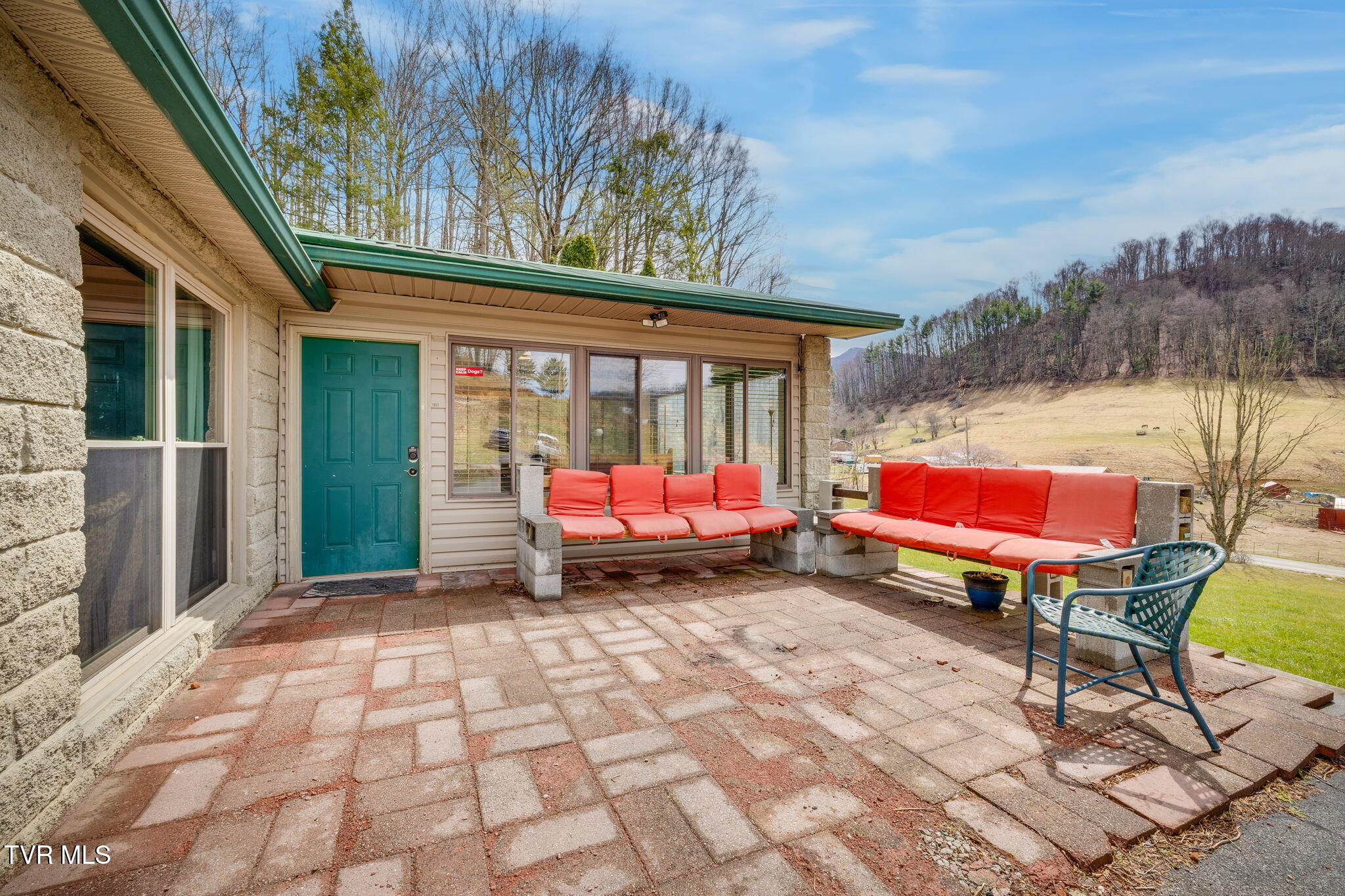 335 Shell Creek Road, Roan Mountain, Tennessee image 5