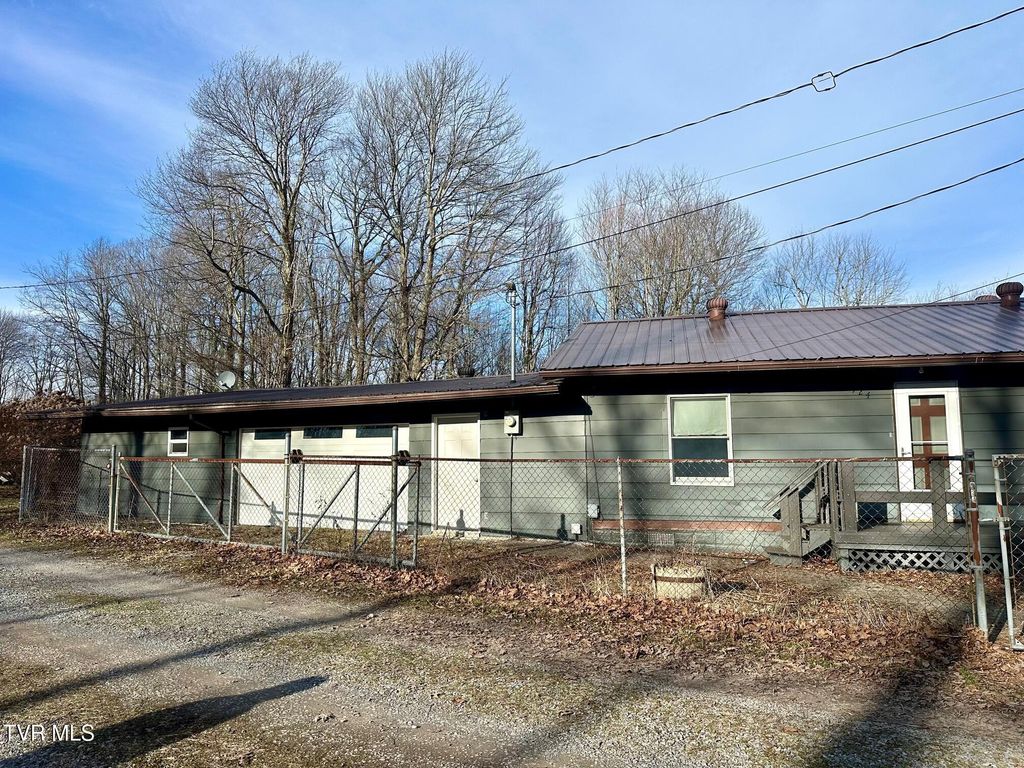 Photo of 2924 Lark Road, Coeburn, VA 24230 (MLS # 9992437)