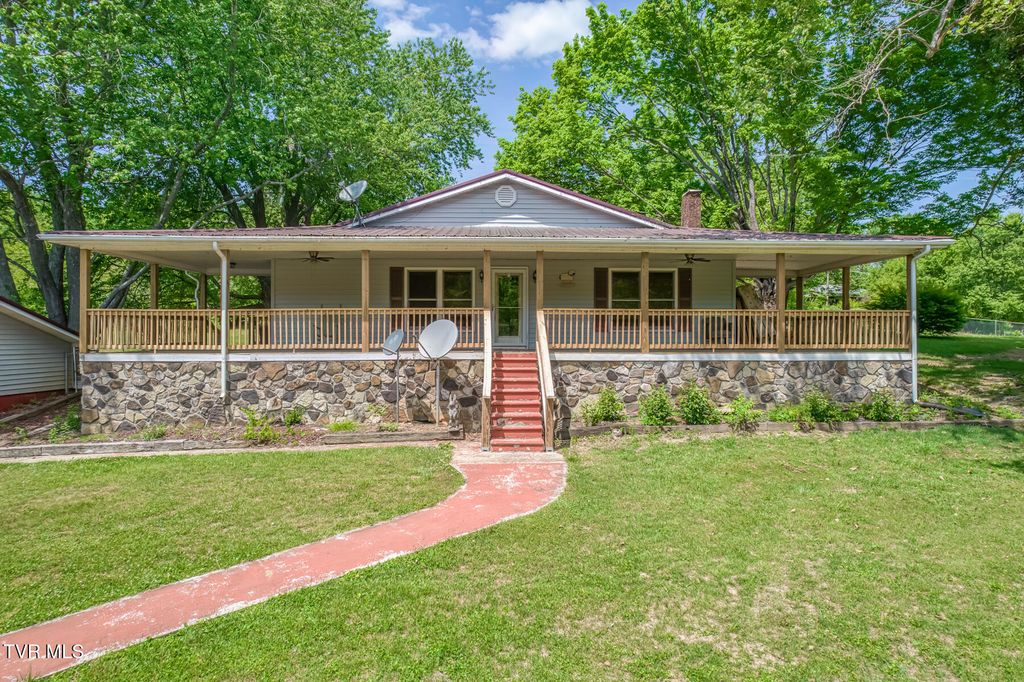Photo of 16905 Kingsport Highway, Fall Branch, TN 37656 (MLS # 9994938)