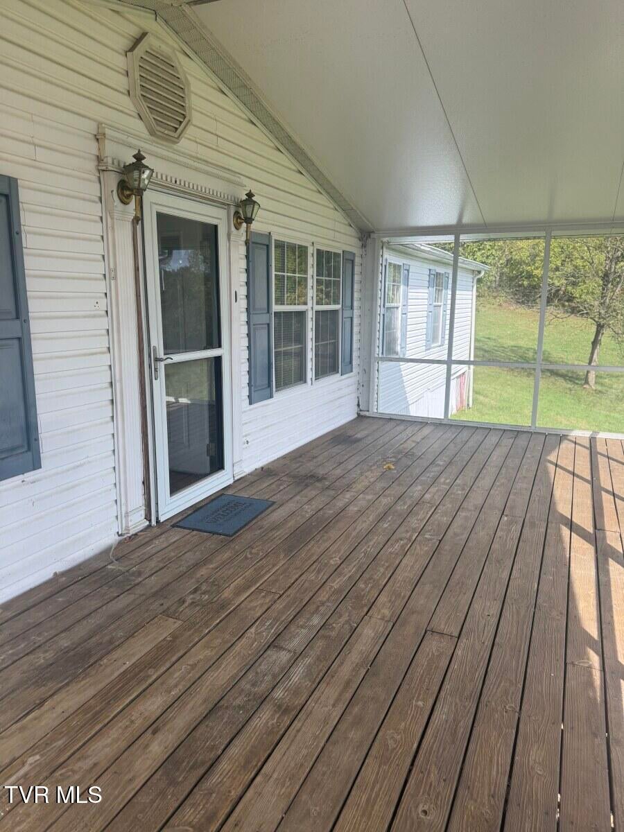 3308 Horseshoe Drive
