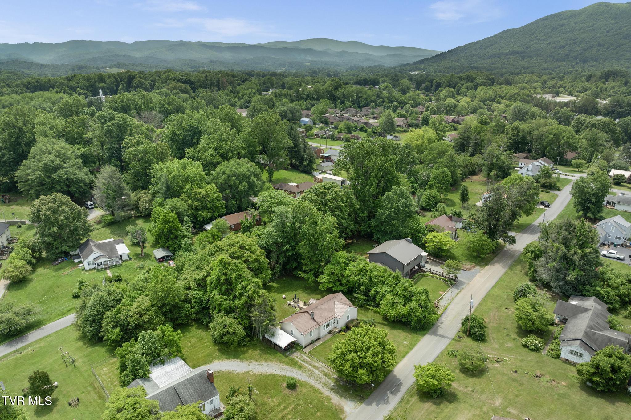 137 Mountain View Drive, Johnson City, Tennessee image 37