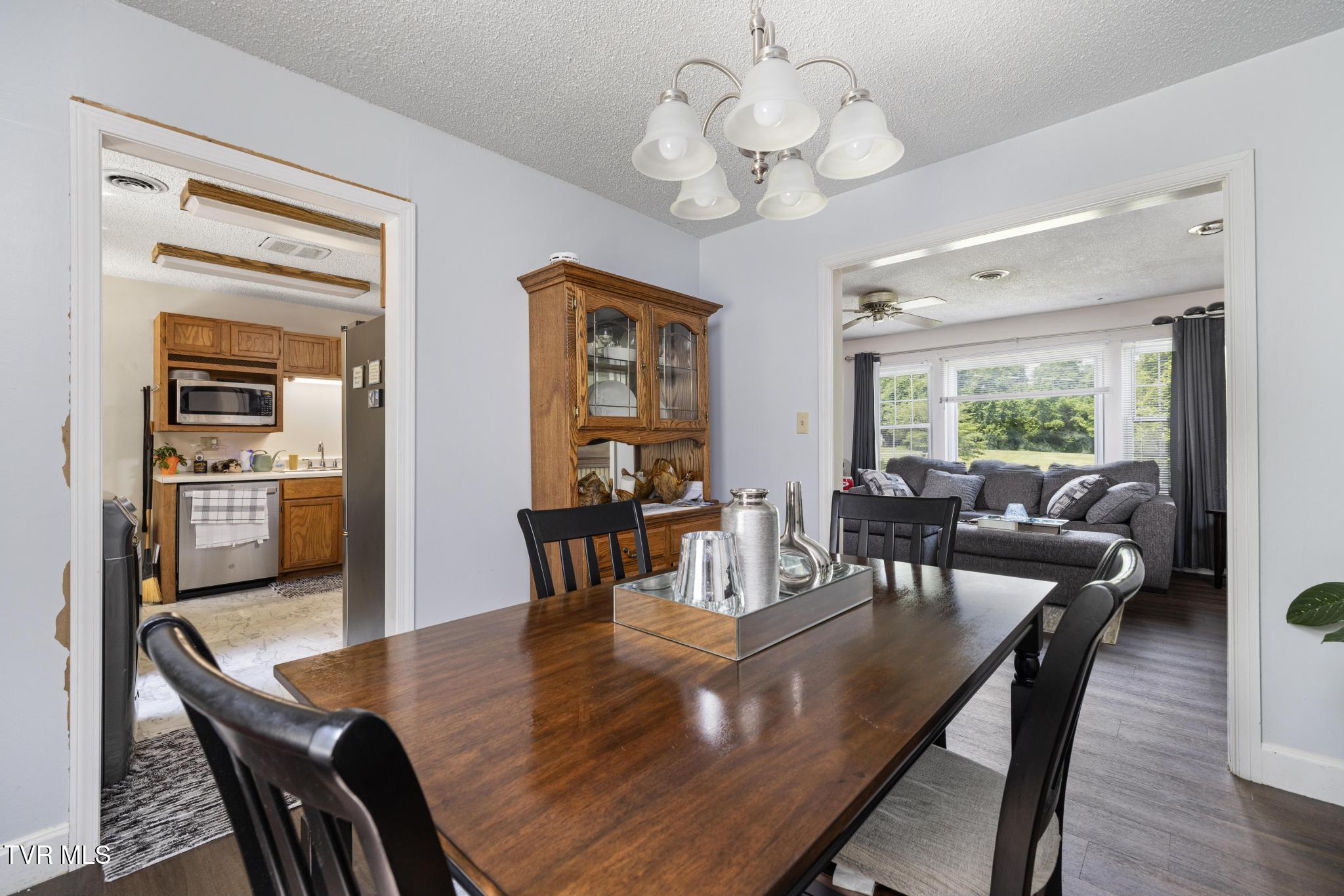 137 Mountain View Drive, Johnson City, Tennessee image 13