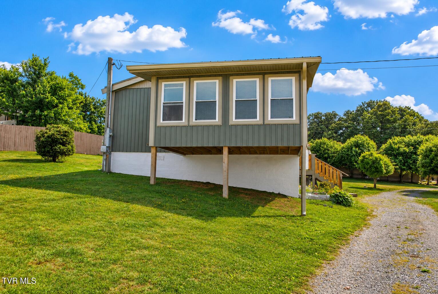 225 Shaw Road