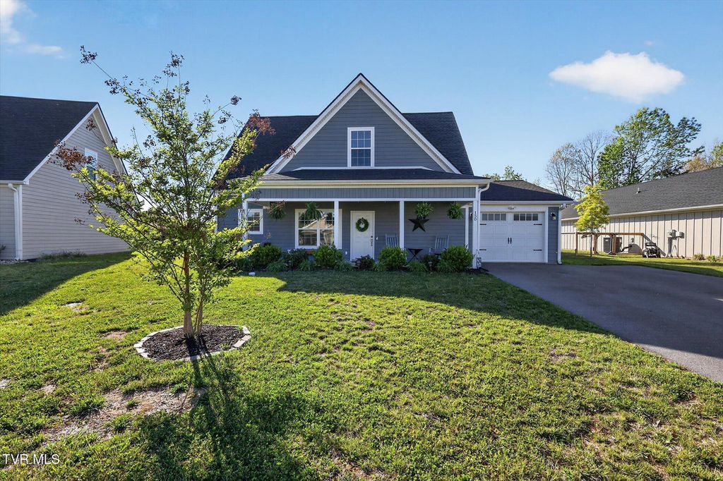 Photo of 150 Marilee Way, Kingsport, TN 37660 (MLS # 9994230)