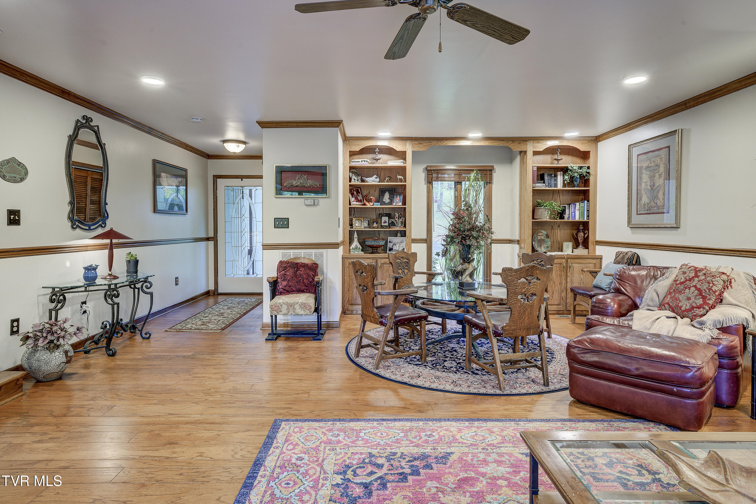768 Lake Point Drive, Piney Flats, Tennessee image 29