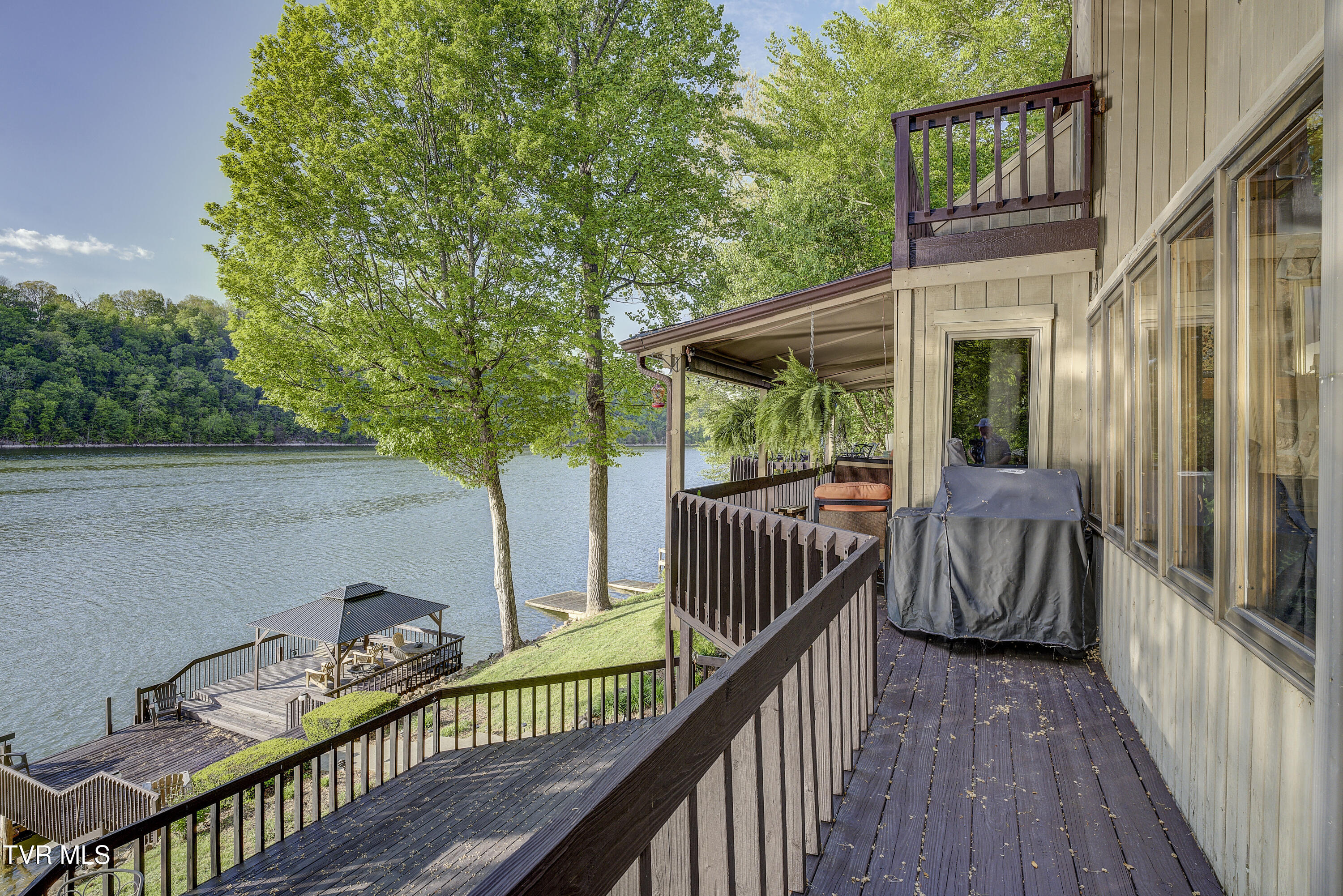768 Lake Point Drive, Piney Flats, Tennessee image 19