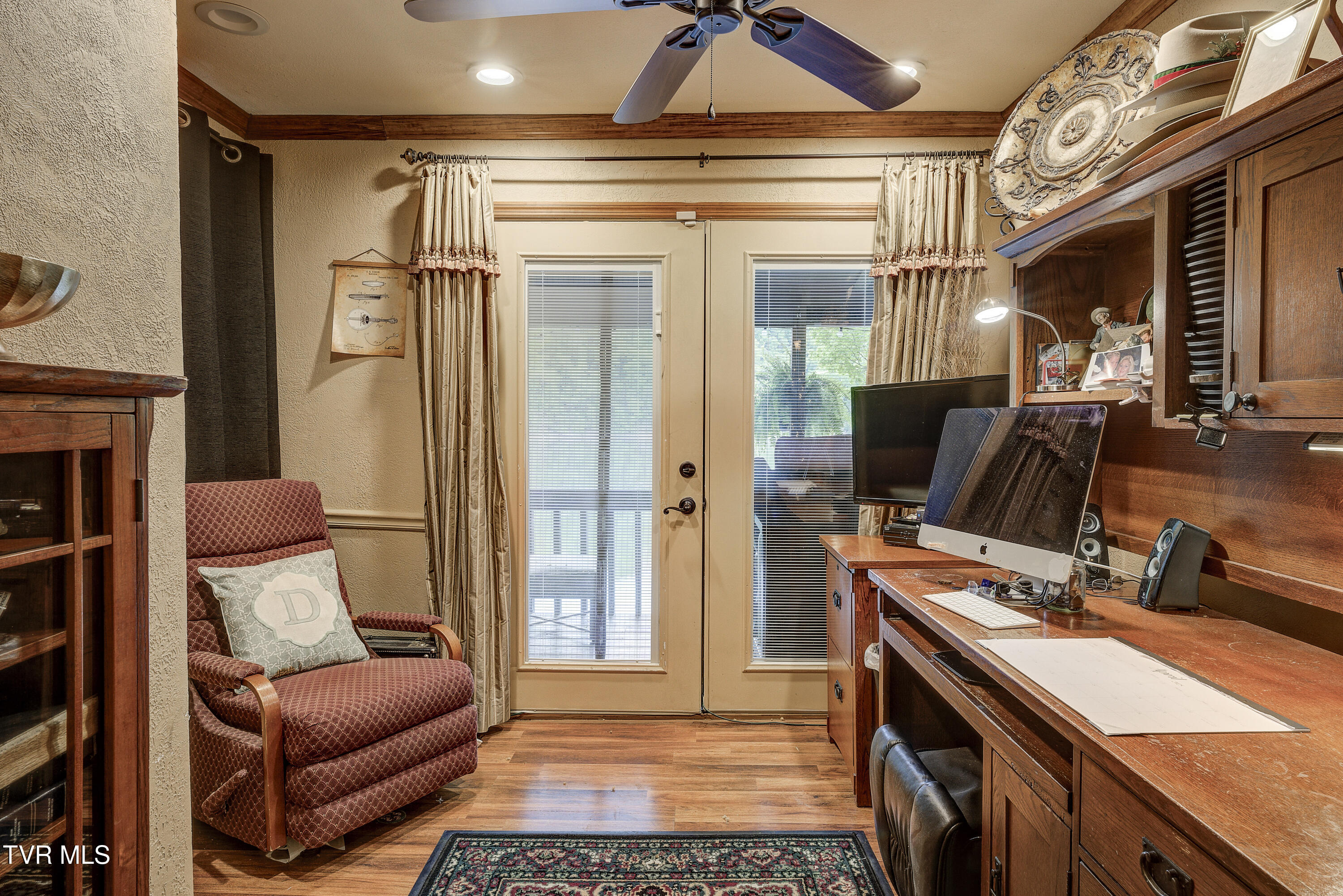 768 Lake Point Drive, Piney Flats, Tennessee image 38