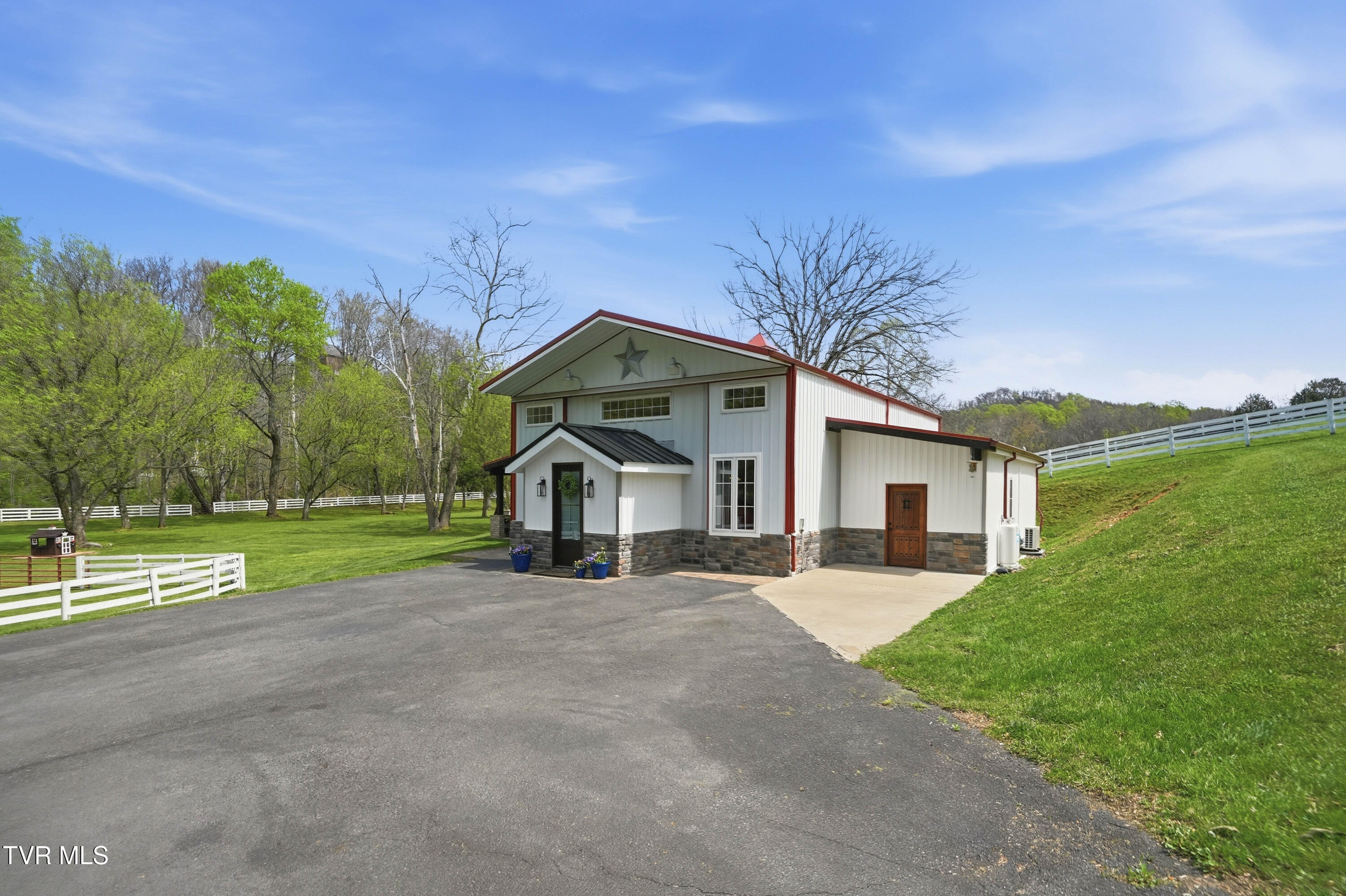 565 Gap Creek Road