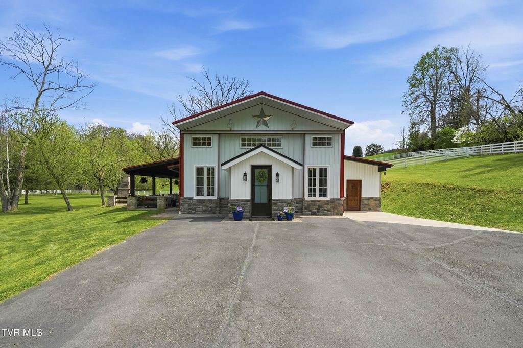 Photo of 565 Gap Creek Road, Elizabethton, TN 37643 (MLS # 9993706)