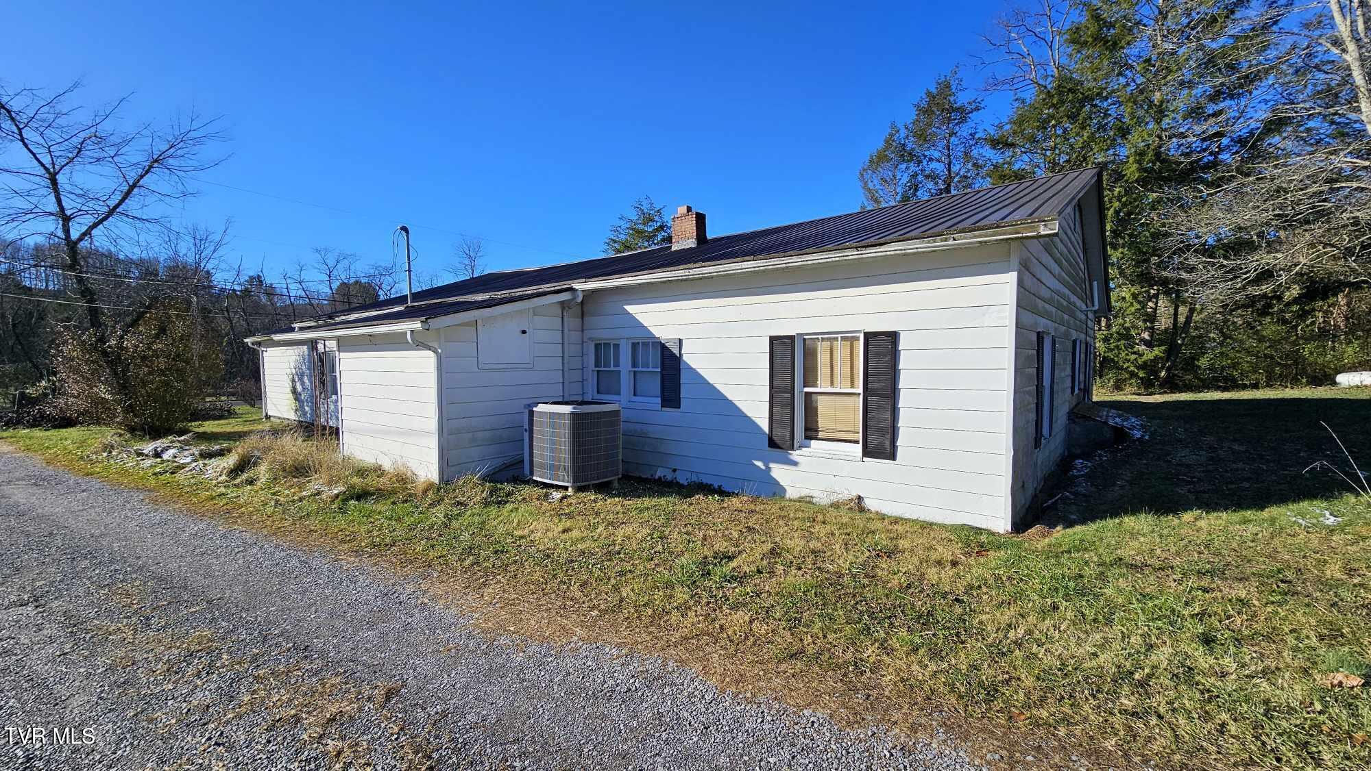 11215 Old Norton Coeburn Road, Coeburn, Virginia image 6