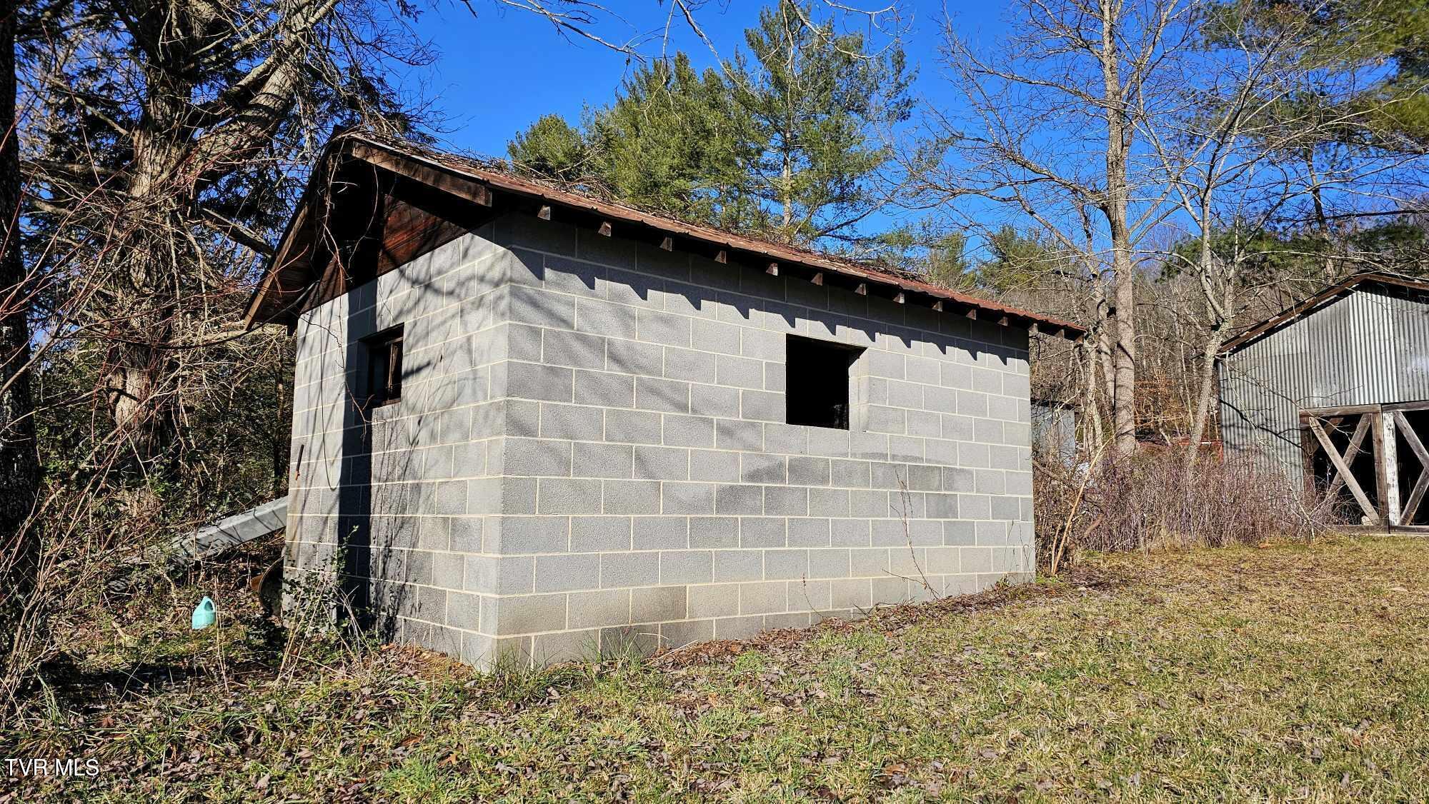 11215 Old Norton Coeburn Road, Coeburn, Virginia image 7