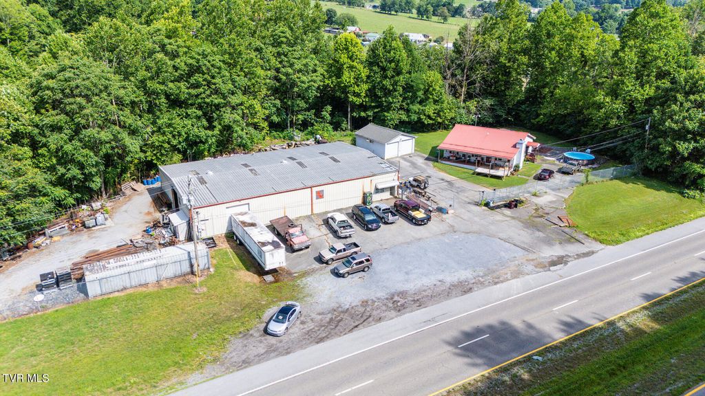 Photo of 5560 Highway 19-E, Hampton, TN 37658 (MLS # 9991190)