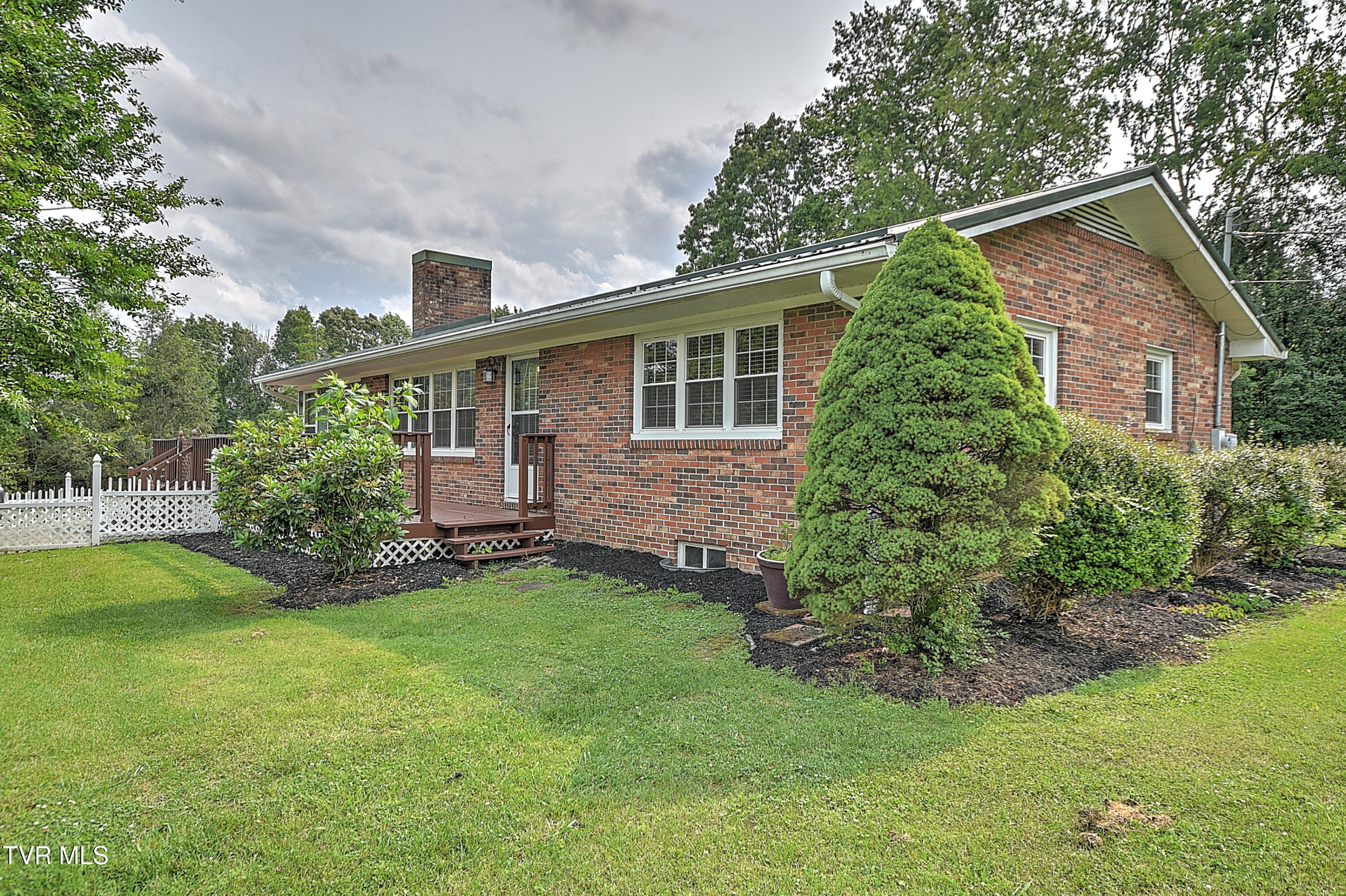 108 Otis Road, Elizabethton, Tennessee image 1