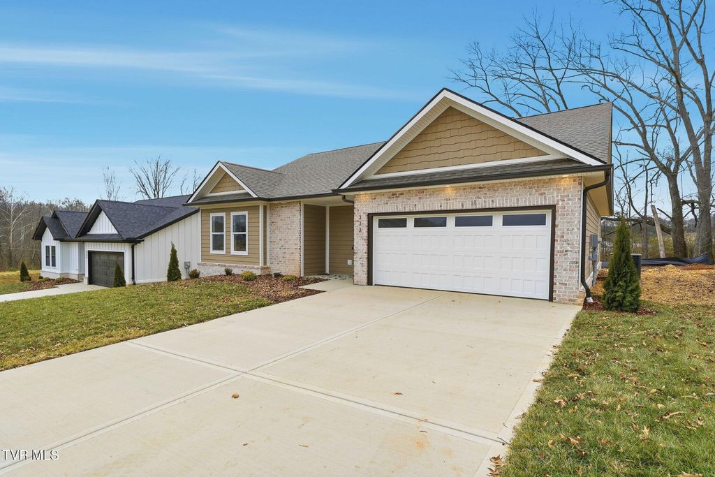 Photo of 333 Ty'S Place, Kingsport, TN 37663 (MLS # 9989532)