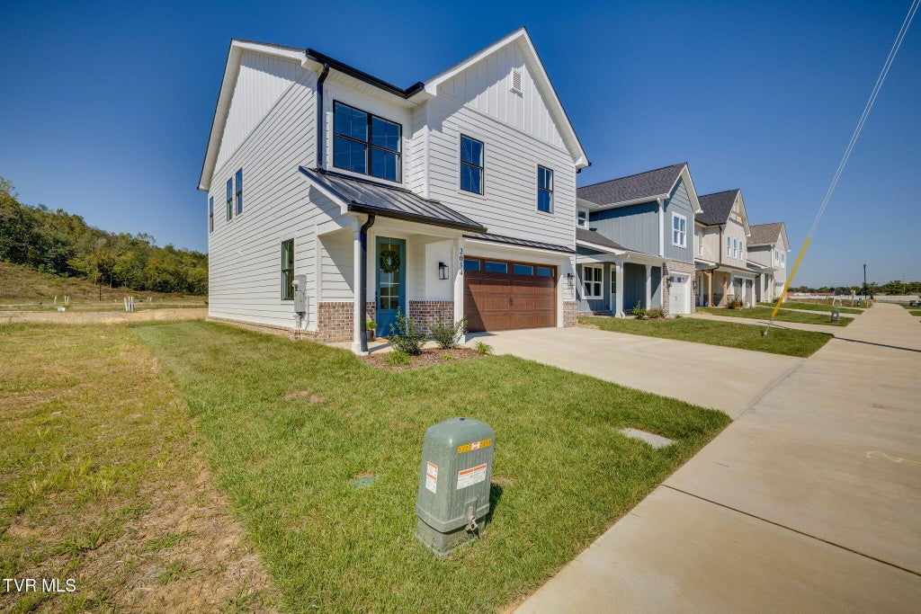 Photo of 2054 Brickyard Park Drive, Kingsport, TN 37660 (MLS # 10001681)