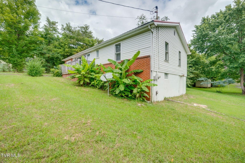 Photo of 610 Reno Street, Rogersville, TN 37857 (MLS # 9999072)
