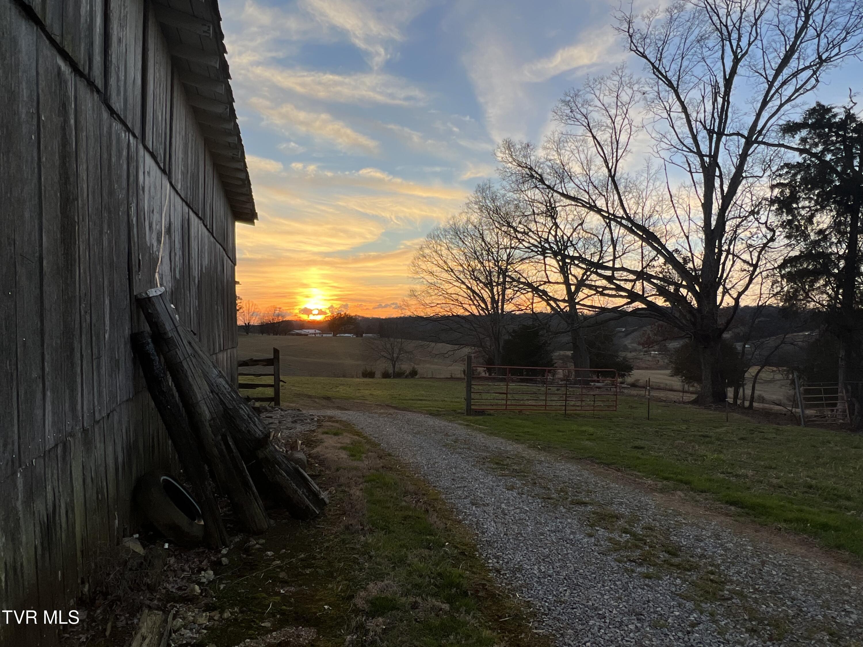 640 Pates Hill Road, Mosheim, Tennessee image 27