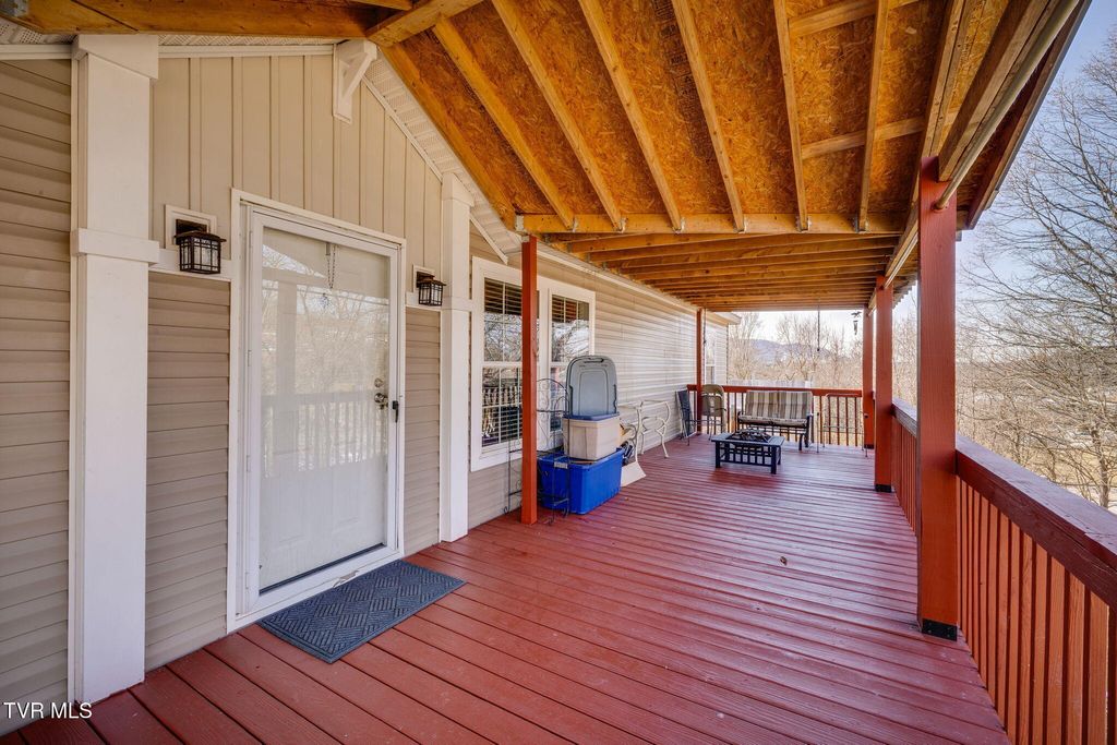 Photo of 112 Dahlia Street, Kingsport, TN 37660 (MLS # 9991014)